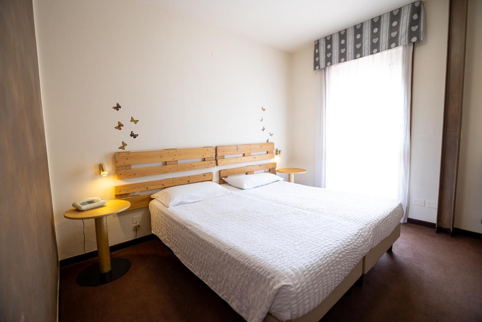 Hotel Rendez Vous Châtillon Exterior foto