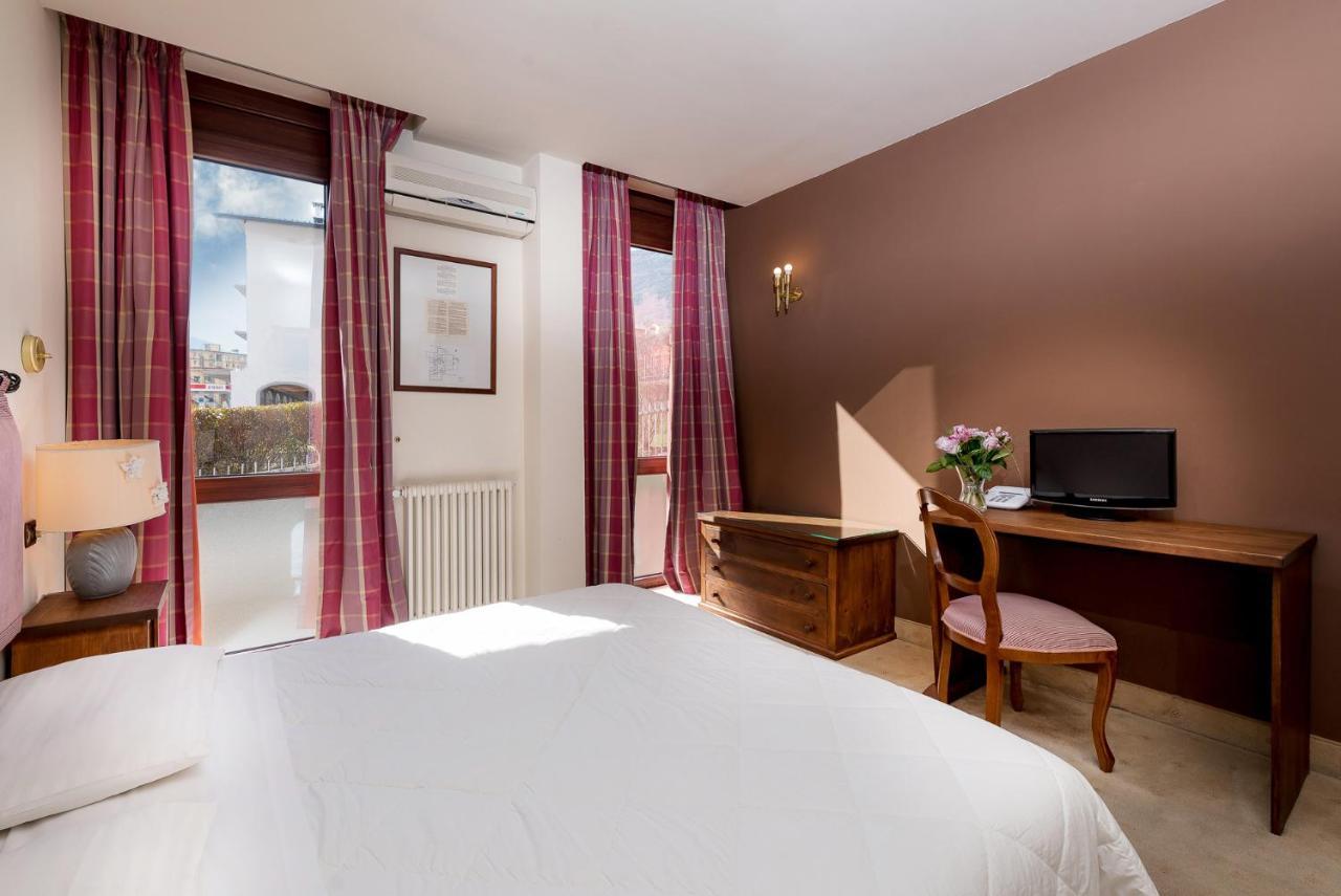 Hotel Rendez Vous Châtillon Exterior foto